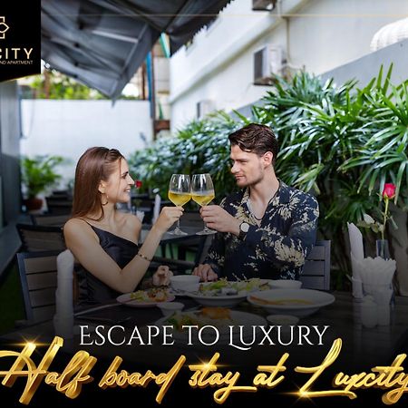 Luxcity Hotel & Apartment Phnom Penh Bagian luar foto