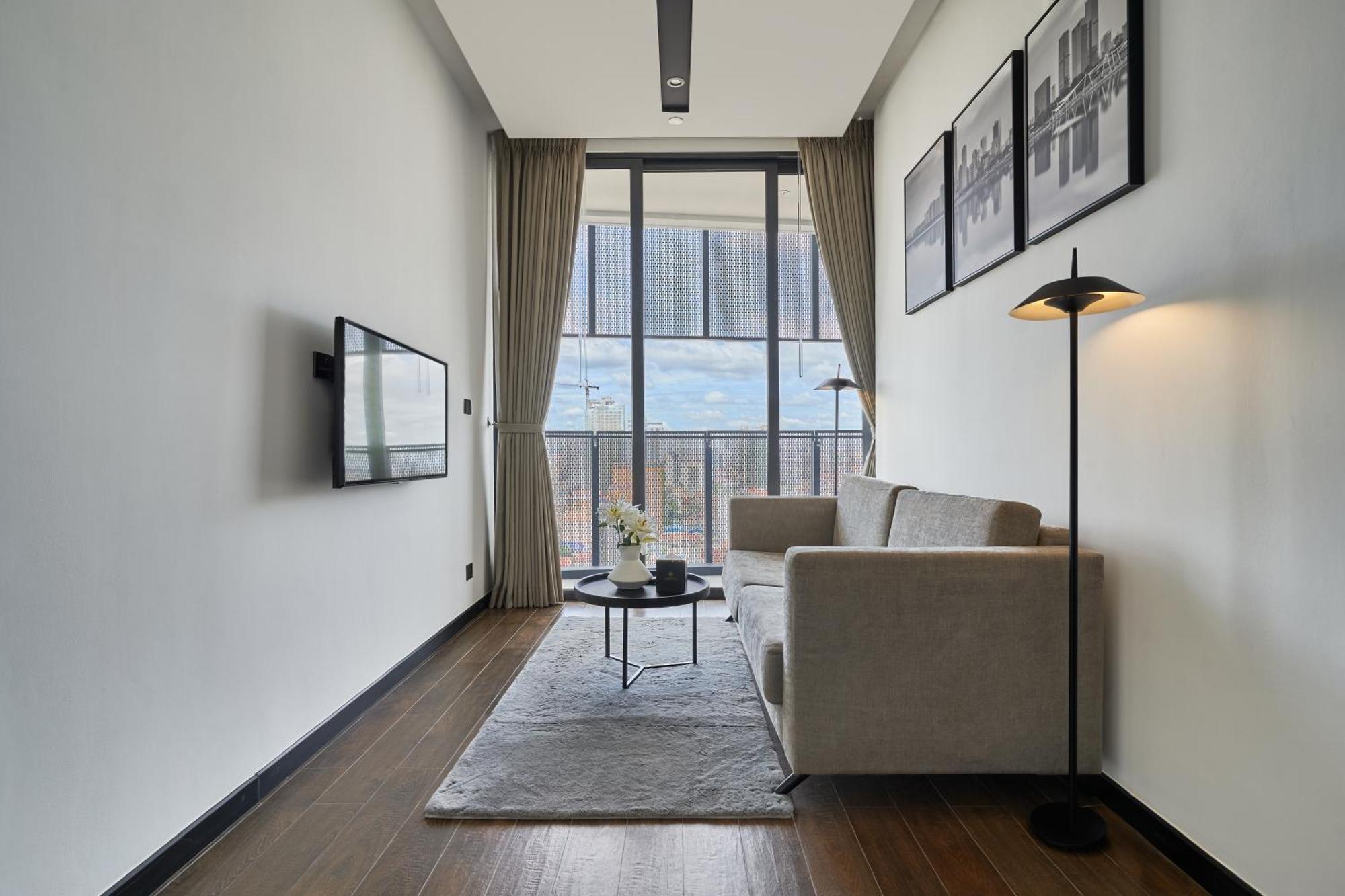 Luxcity Hotel & Apartment Phnom Penh Bagian luar foto